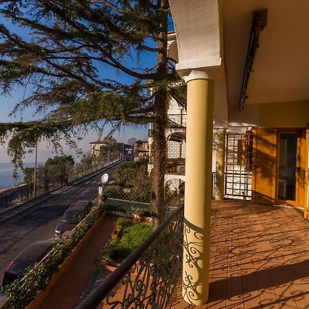 La Zagara Villa Вико Екуензе Екстериор снимка
